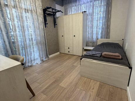 Аренда: 4-комнатная квартира, 100 м², 28 May: 110 ₼/мес 3