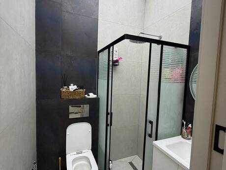 2-room new-build apartment for rent in Nərimanov, 64 m², 900 AZN/mo, photo 5 / 5
