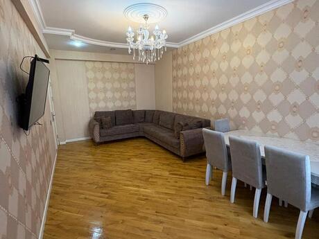 2-room apartment, 70 m², İnşaatçılar: 174 500 ₼ 2