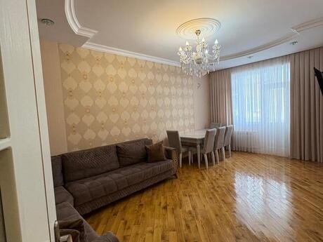 Объявление №6395957 - Баку, м. Иншаатчылар, 2-комн., 70 м², 5/12 этаж