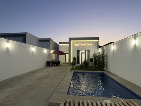 3 otaqlı həyət evi, 105 m², Şüvəlan: 152 000 ₼ 2