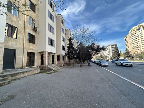 Объявление №6396042 - Баку, м. Иншаатчылар, 3-комн., 70 м², 1/5 этаж