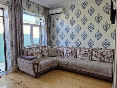 3 rooms · 70 m², Binə