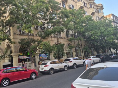 Elan №6396213 - Bakı, İçəri Şəhər m., 4 otaqlı, 140 m², 2/4 mərtəbə
