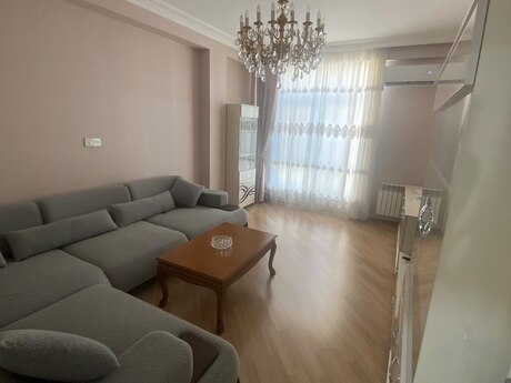 2-room apartment, 53 m², 8 Noyabr: 202 000 ₼ 2