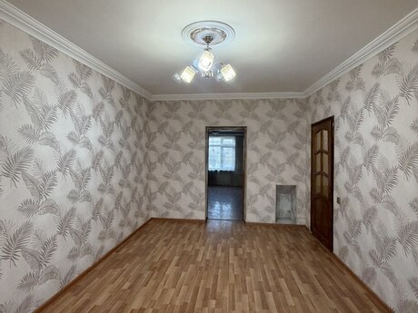 3 otaqlı mənzil, 70 m², Bakıxanov: 165 000 ₼ 2