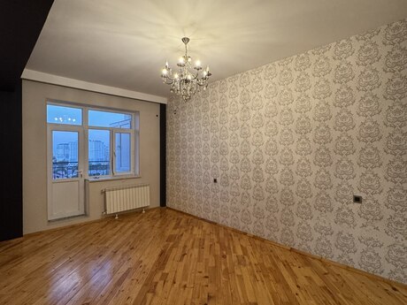 2 otaqlı mənzil, 80 m², 8-ci mikrorayon: 228 000 ₼ 2