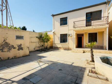 5 otaqlı həyət evi, 195 m², Əmircan: 270 000 ₼ 2