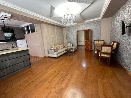 2-комнатная квартира, 84 м², Əhmədli: 178 000 ₼ 2