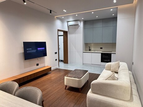 2-room apartment for rent, 73 m², Avtovağzal: 800 ₼/mo 2