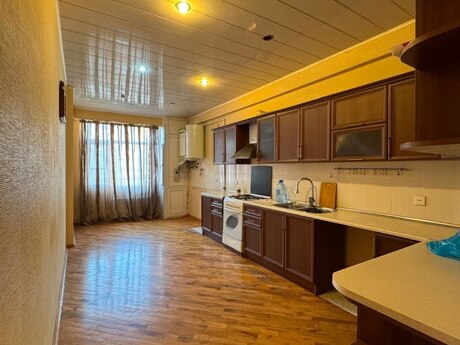 Объявление №6396454 - Баку, м. Иншаатчылар, 3-комн., 110 м², 14/17 этаж