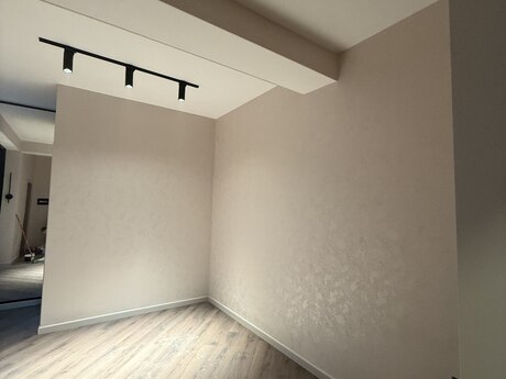 2 otaqlı mənzil, 60 m², 28 May: 233 000 ₼ 2