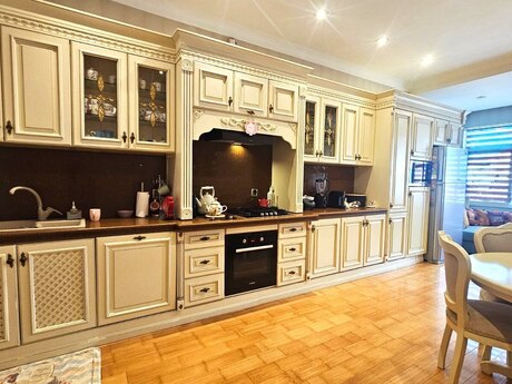 3 otaqlı mənzil, 175 m², Gənclik: 535 000 ₼ 2