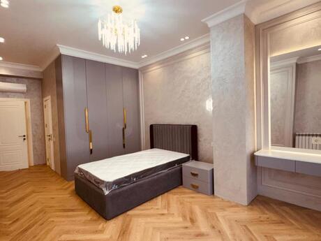 Kirayə 4 otaqlı mənzil, 200 m², İzmir Residence: 5 000 ₼/ay 5