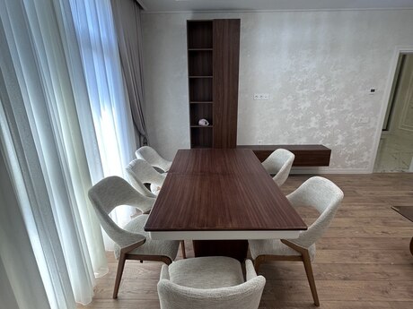 Kirayə 3 otaqlı mənzil, 100 m², Ağ şəhər: 2 500 ₼/ay 3