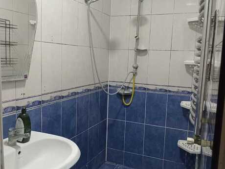 4-room apartment for rent, 95 m², Nəsimi: 150 ₼/mo 3