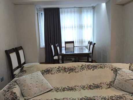 Аренда: 3-комнатная квартира, 90 м², İçəri Şəhər: 895 ₼/мес 3