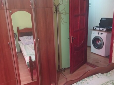2-room apartment for rent, 45 m², 8-ci kilometr: 350 ₼/mo 2