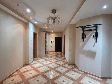 Kirayə 4 otaqlı mənzil, 157 m², Nəriman Nərimanov: 1 200 ₼/ay 5
