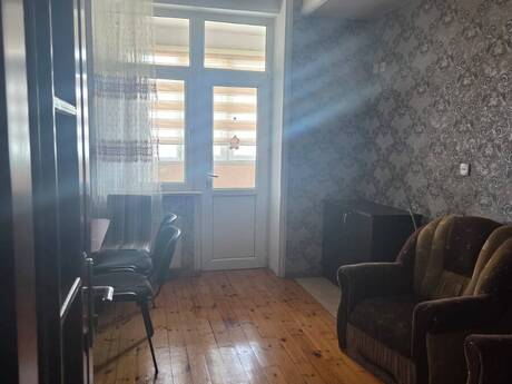 Kirayə 3 otaqlı mənzil, 97 m², Həzi Aslanov: 700 ₼/ay 3