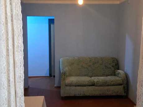 Elan №6396691 - Bakı, Elmlər Akademiyası m., 2 otaqlı, 70 m², 5/5 mərtəbə