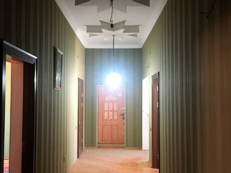 6 otaqlı həyət evi, 220 m², Digah: 180 000 ₼ 4