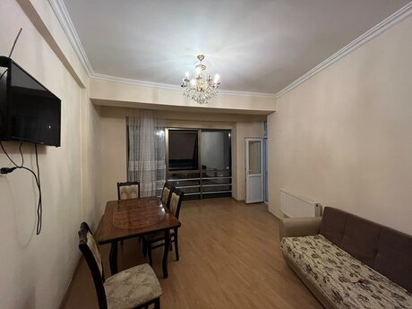 Kirayə 2 otaqlı mənzil, 60 m², İnşaatçılar: 830 ₼/ay 2