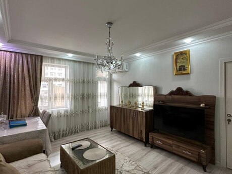 Объявление №6396739 - Баку, пос. 8-й километр, 4-комн., 100 м², 8/9 этаж