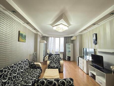 Elan №6396766 - Bakı, Nizami m., 3 otaqlı, 98 m², 11/17 mərtəbə