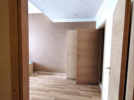 3-room apartment for rent, 80 m², Bakıxanov: 699 ₼/mo 3