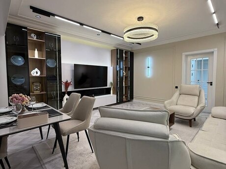 Kirayə 2 otaqlı mənzil, 100 m², Elmlər Akademiyası: 1 700 ₼/ay 2