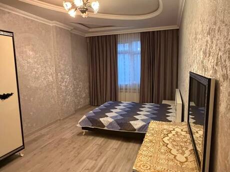 Kirayə 3 otaqlı mənzil, 110 m², 8 Noyabr: 1 250 ₼/ay 5