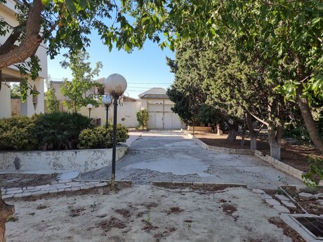 4 otaqlı həyət evi, 252 m², Saray: 380 000 ₼ 4