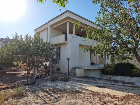 4 otaqlı həyət evi, 252 m², Saray: 380 000 ₼ 5