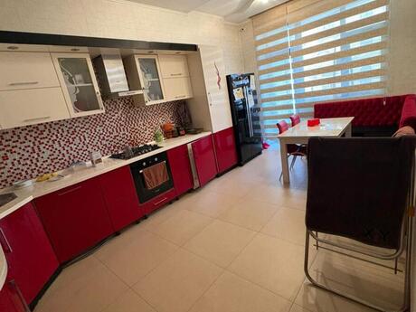 4 otaqlı mənzil, 180 m², 8 Noyabr: 459 000 ₼ 5
