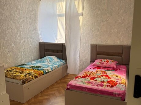 3-room apartment for rent, 120 m², Memar Əcəmi: 850 ₼/mo 5