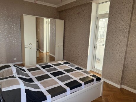 3-room apartment for rent, 120 m², Memar Əcəmi: 850 ₼/mo 3