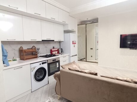 Kirayə 3 otaqlı mənzil, 78 m², İnşaatçılar: 999 ₼/ay 3