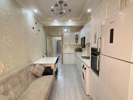 3 otaqlı mənzil, 110 m², İnşaatçılar: 271 000 ₼ 5