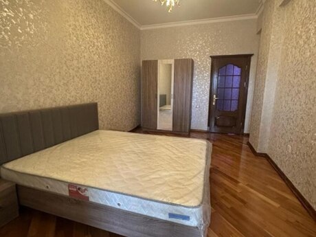 Kirayə 3 otaqlı mənzil, 132 m², İnşaatçılar: 900 ₼/ay 5