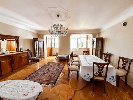 Elan №6035871 - Bakı, Nəsimi r., 5 otaqlı, 165 m², 5/5 mərtəbə