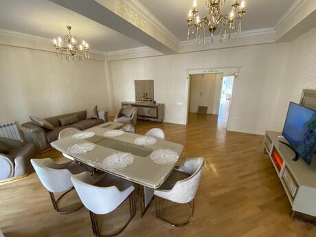 Kirayə 3 otaqlı mənzil, 145 m², Şah İsmayıl Xətai: 1 900 ₼/ay 3