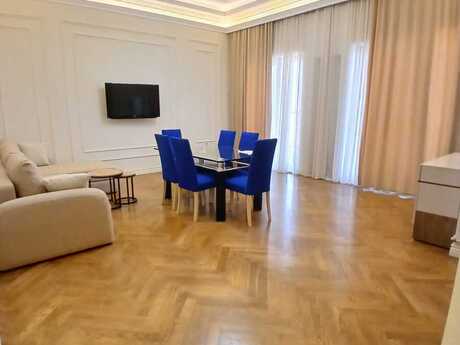 Kirayə 3 otaqlı mənzil, 95 m², Səbail: 2 500 ₼/ay 3