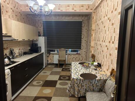 3-room apartment for rent, 90 m², Həzi Aslanov: 650 ₼/mo 4