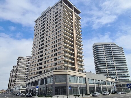 Объявление №6397372 - Баку, пос. Аг шехер, 4-комн., 250 м², 18/20 этаж