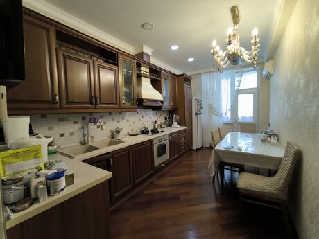 4 otaqlı mənzil, 155 m², Şah İsmayıl Xətai: 510 000 ₼ 4