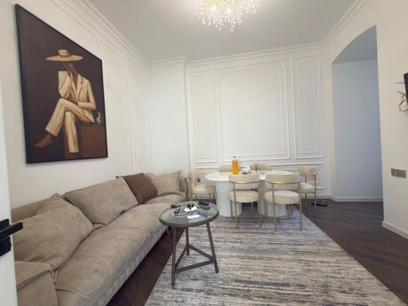 Elan №6397484 - Bakı, Sahil m., 2 otaqlı, 45 m², 2/2 mərtəbə