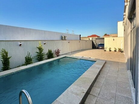 4 otaqlı həyət evi, 140 m², Şüvəlan: 160 000 ₼ 2