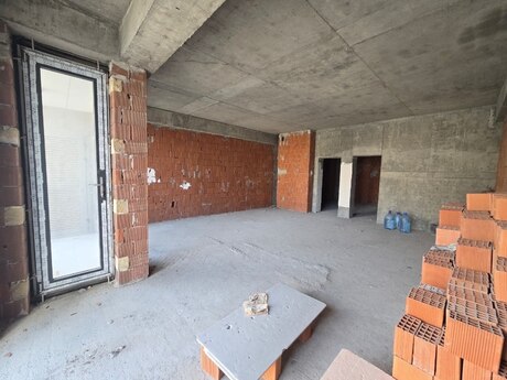 2-комнатная квартира, 80 м², Koroğlu: 206 000 ₼ 4