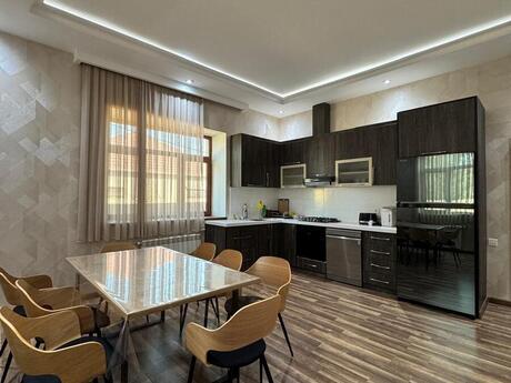 5 otaqlı həyət evi, 217 m², Dübəndi: 450 000 ₼ 4